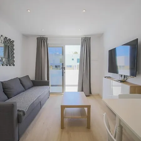 Apartment 1 Rociega 35 *